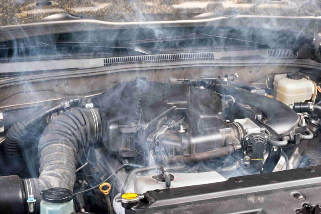Motor echando humo | Perito Judicial